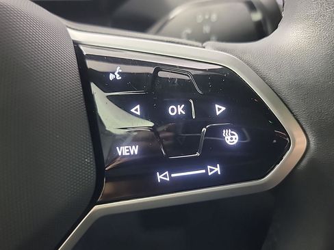 Used 2024 Volkswagen ID.4 Pro S image 27