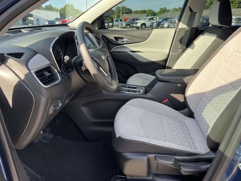 Used 2024 Chevrolet Equinox LS w/ Driver Confidence II Package FWD image 13