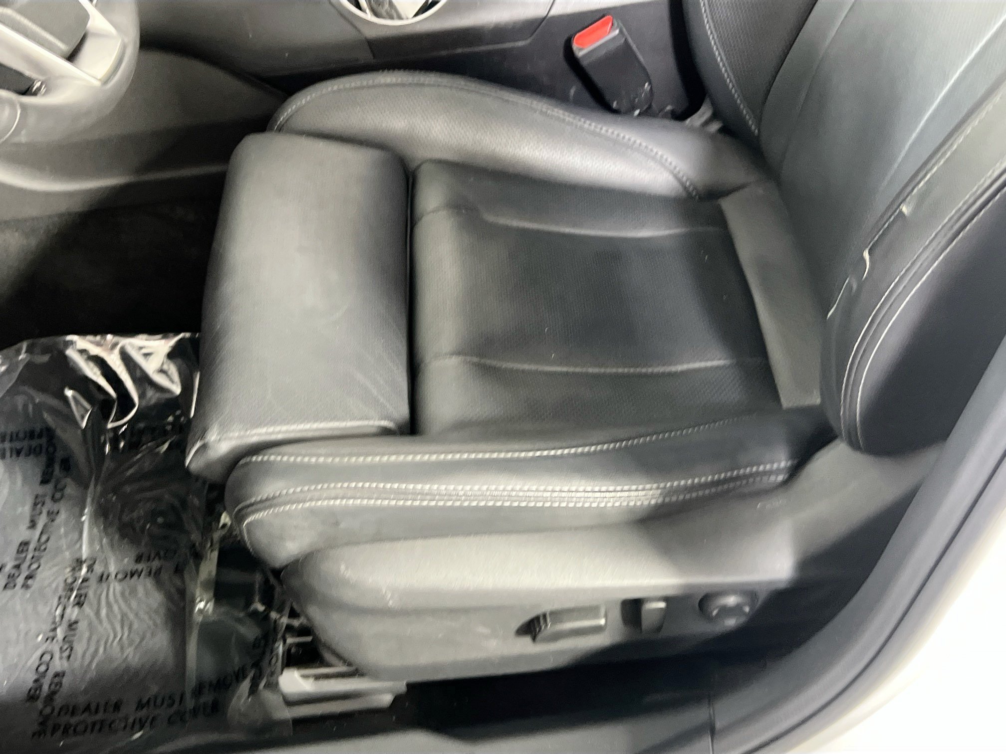 Used 2023 Subaru Outback Touring AWD/4WD image 20