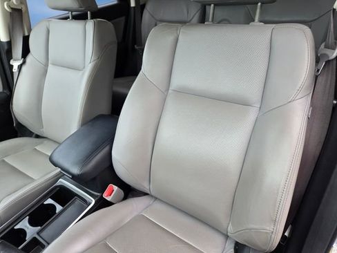 Used 2015 Honda CR-V EX-L image 16