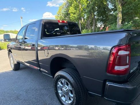 Used 2023 RAM 2500 Laramie AWD/4WD image 3