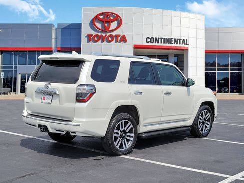Certified 2023 Toyota 4Runner Limited AWD/4WD image 5