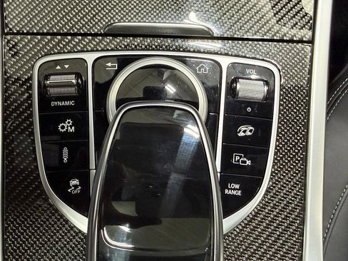 Used 2022 Mercedes-Benz G 63 AMG 4MATIC w/ AMG Performance Package image 35