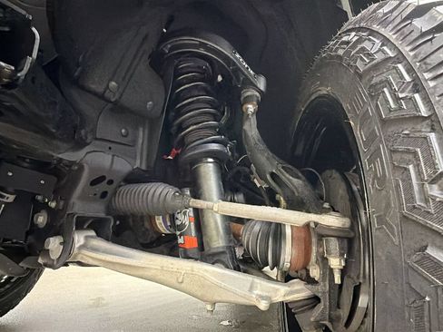 Used 2024 Ford Bronco Wildtrak AWD/4WD image 16