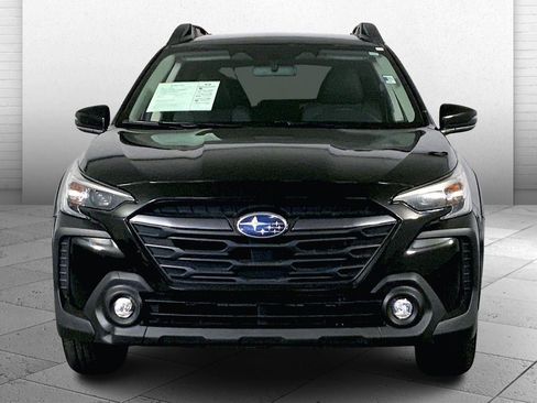 Used 2024 Subaru Outback Premium image 2