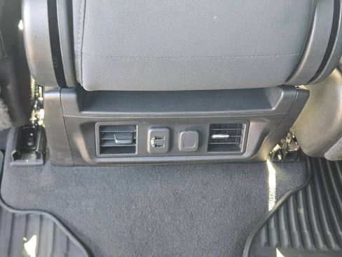 Used 2021 Chevrolet Silverado 1500 LT w/ Texas Edition Plus RWD image 23