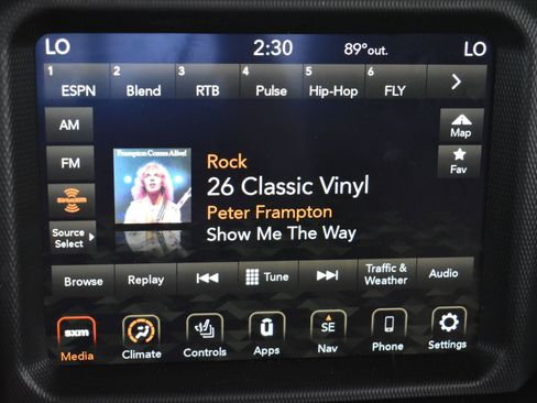 Used 2023 Jeep Gladiator Overland image 24