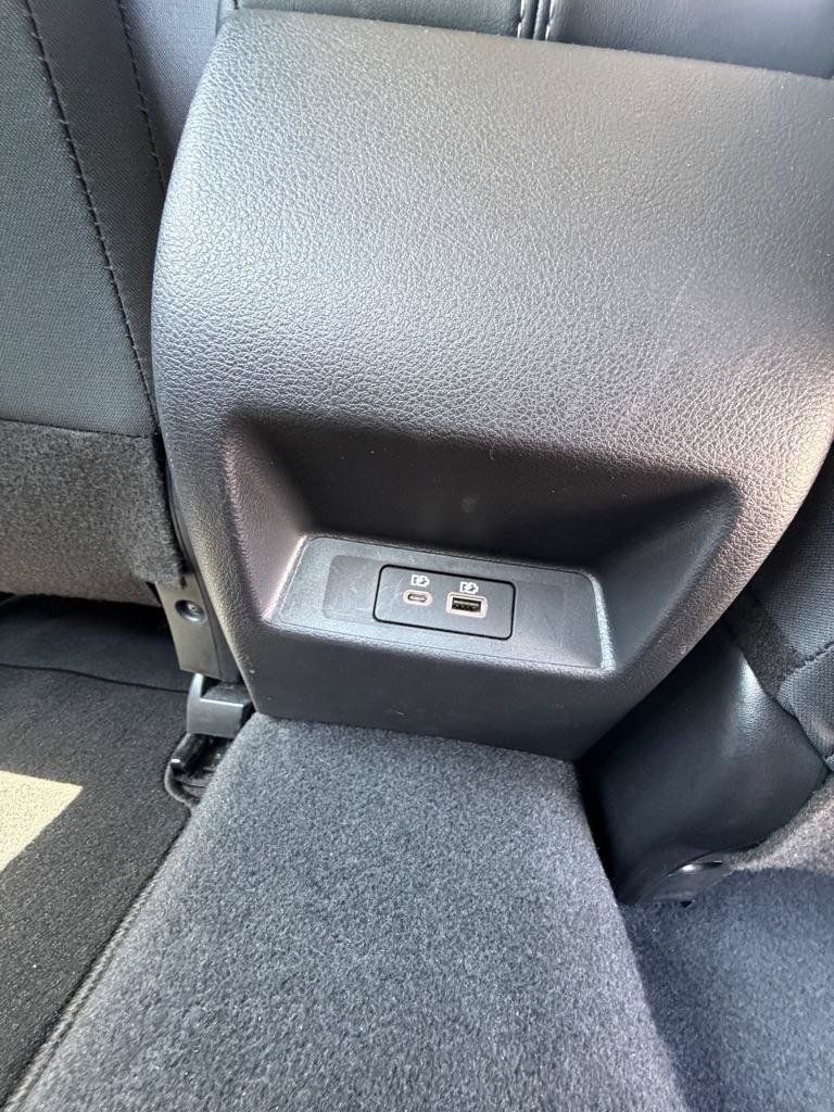 Used 2025 Nissan Altima 2.5 SV FWD image 18
