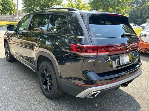 New 2026 Volkswagen Atlas Peak Edition AWD/4WD image 5