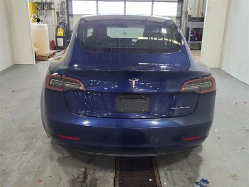 Used 2019 Tesla Model 3 Long Range image 9