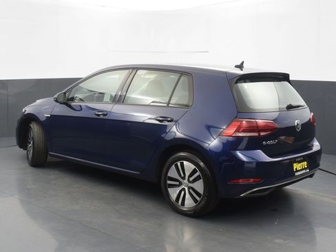 Used 2019 Volkswagen e-Golf SE w/ Driver Assistance Package image 2