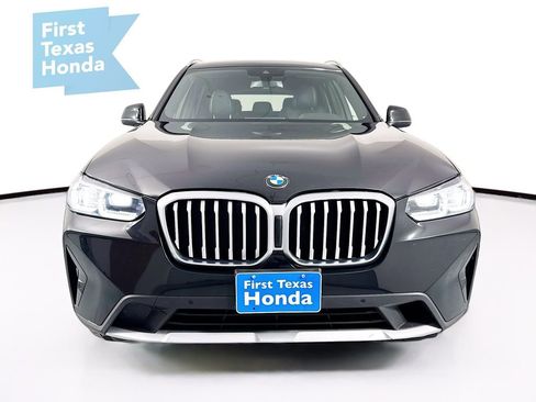 Used 2022 BMW X3 xDrive30i w/ Convenience Package image 2