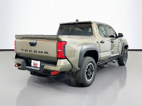New 2025 Toyota Tacoma TRD Off-Road image 4