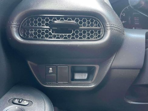 Certified 2024 Honda HR-V LX image 20