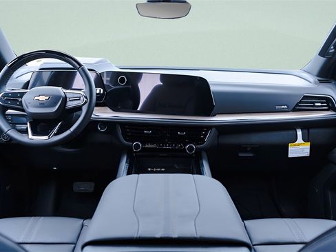 New 2026 Chevrolet Suburban High Country image 8