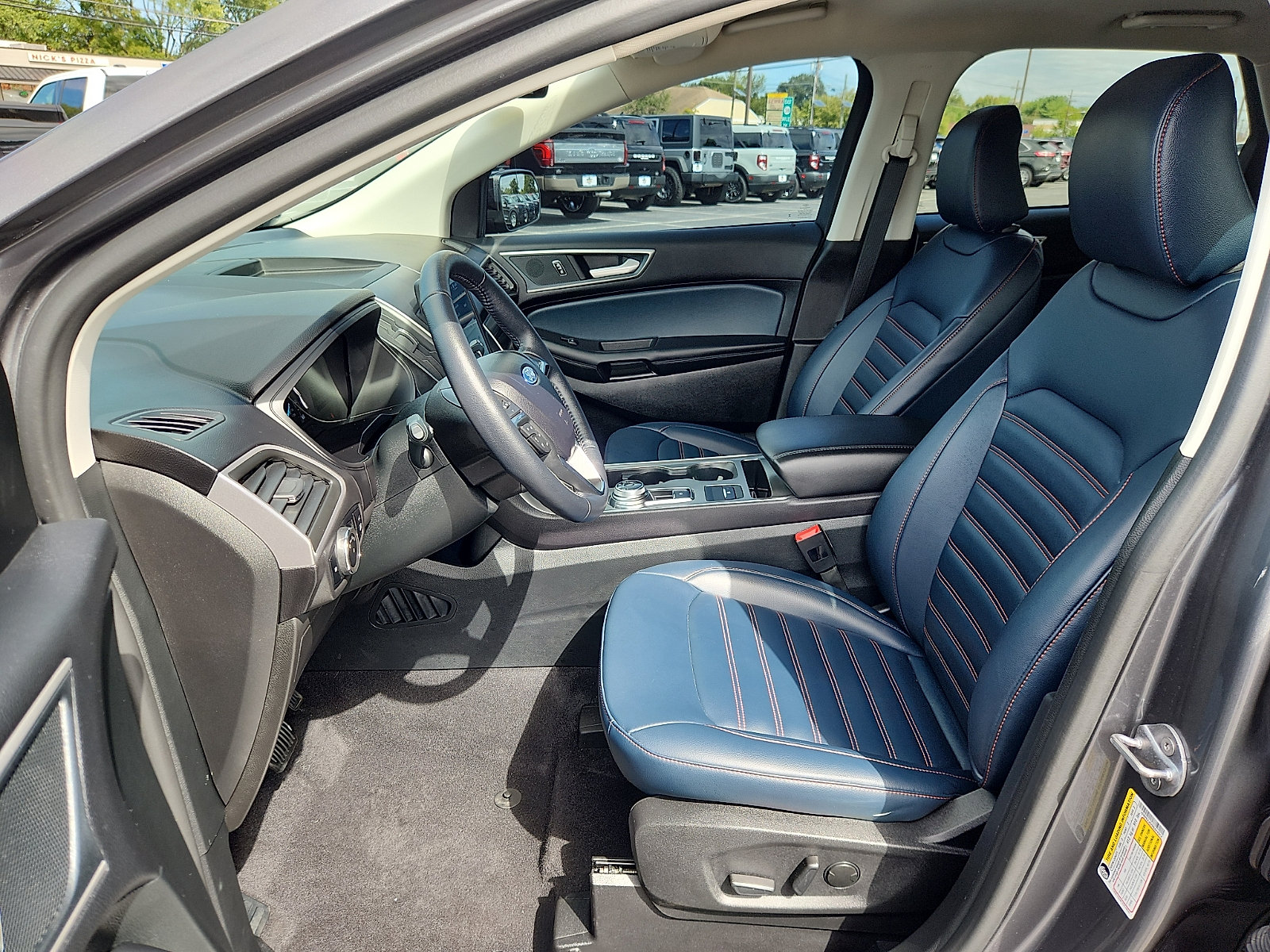 Certified 2024 Ford Edge SEL w/ Sport Appearance Package AWD/4WD image 14