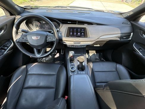 Used 2019 Cadillac XT4 Sport AWD/4WD image 32