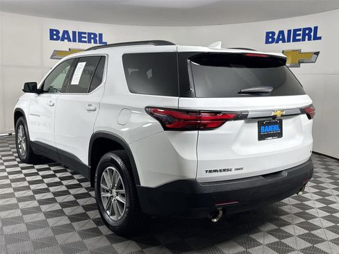 Used 2023 Chevrolet Traverse LT AWD/4WD image 3