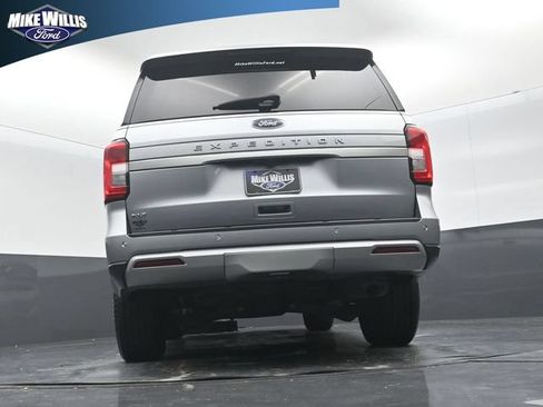 Used 2023 Ford Expedition XLT RWD image 22