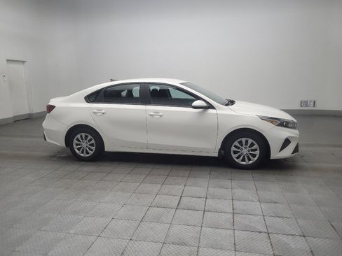 Used 2023 Kia Forte LX FWD image 11