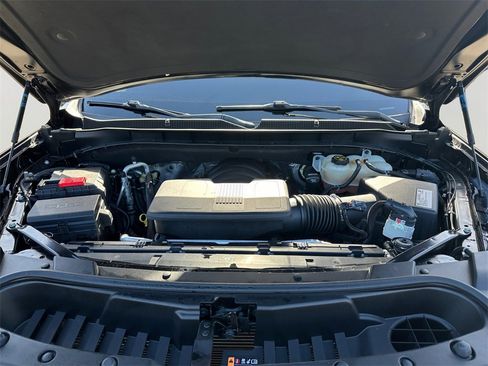 Used 2021 Chevrolet Tahoe Z71 image 9