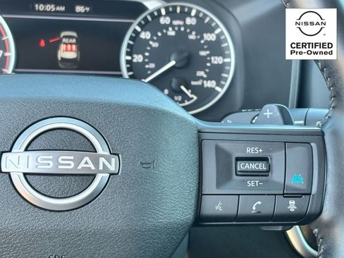 Certified 2025 Nissan Rogue SV FWD image 20