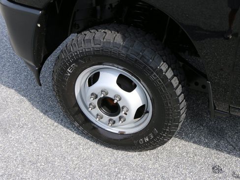 Used 2024 RAM 3500 Tradesman AWD/4WD image 14