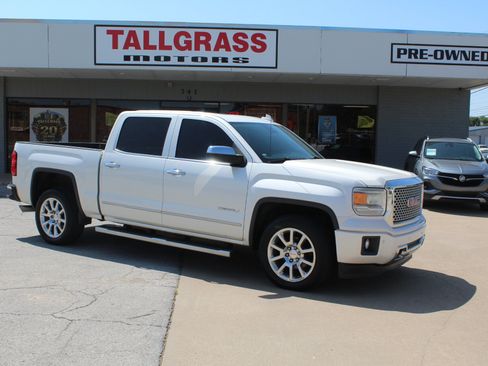 Used 2015 GMC Sierra 1500 Denali AWD/4WD image 2