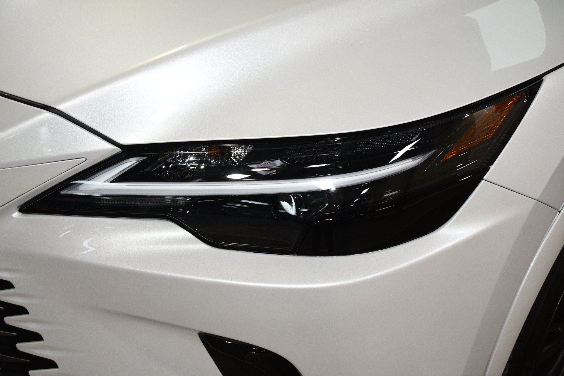 Used 2025 Lexus RX 350 Premium w/ Convenience Package FWD image 57