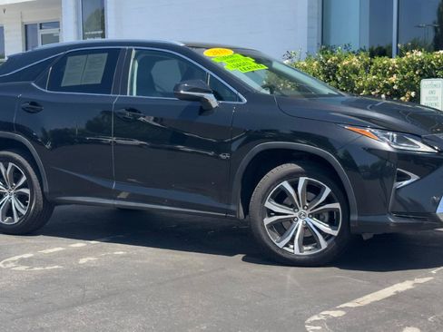 Used 2018 Lexus RX 350 FWD w/ Premium Package image 2