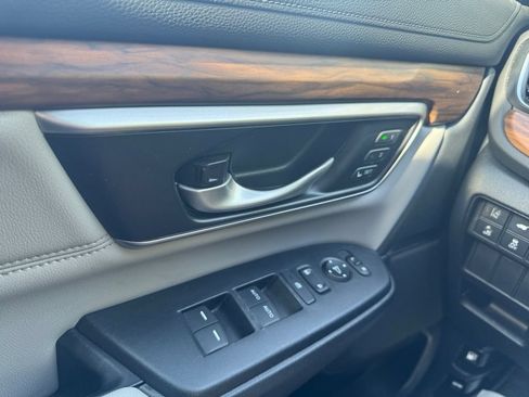 Used 2022 Honda CR-V EX-L image 11