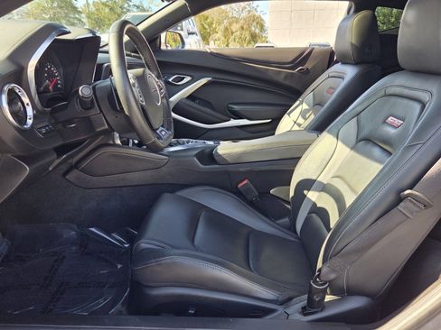 Used 2019 Chevrolet Camaro SS image 10