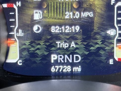 Used 2018 Jeep Wrangler Unlimited Sport S AWD/4WD image 37