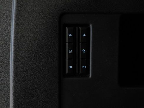 Used 2024 Ford Expedition XLT image 82