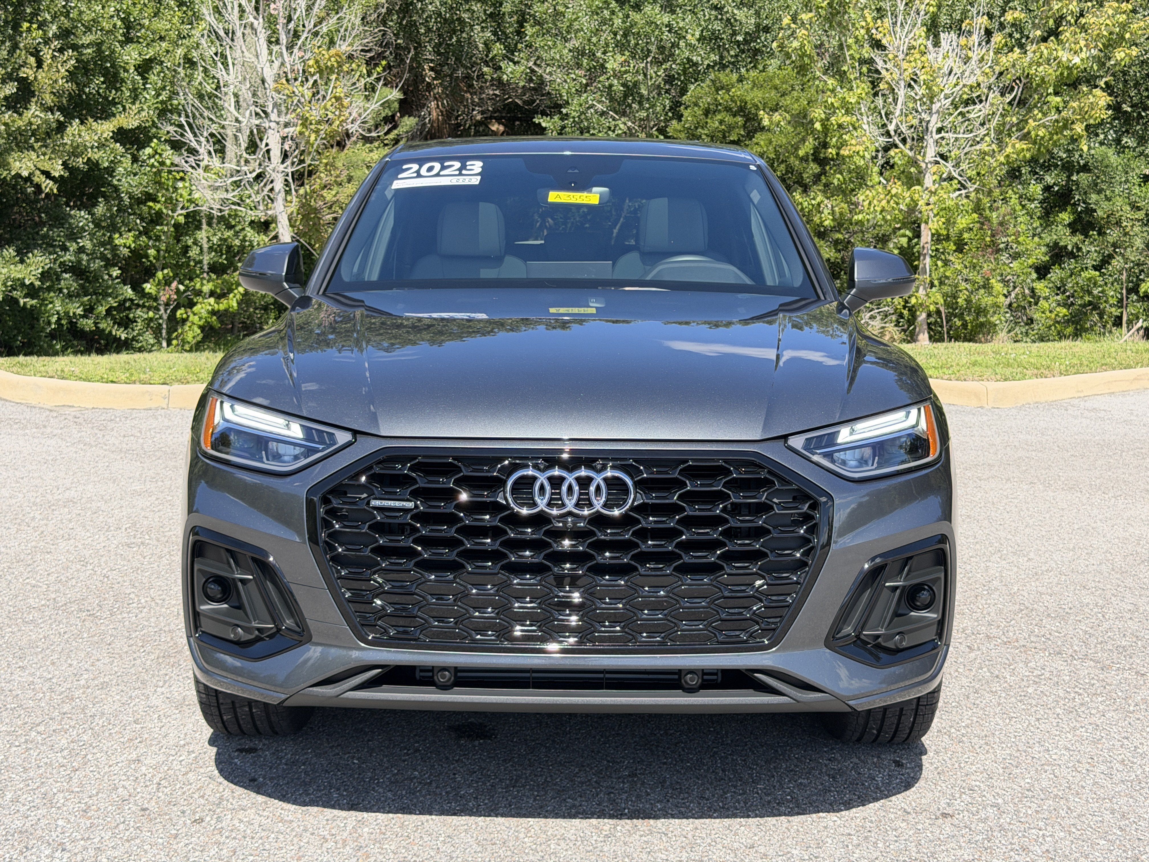 Certified 2023 Audi Q5 2.0T Premium Plus AWD/4WD image 2