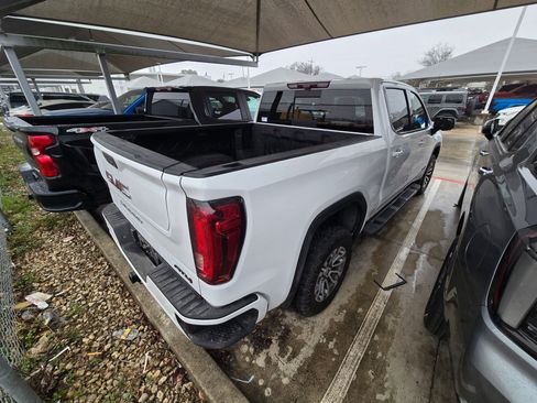 Used 2020 GMC Sierra 1500 AT4 w/ AT4 Premium Package image 4