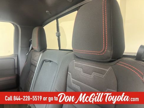 Used 2022 Nissan Frontier Pro-X image 16