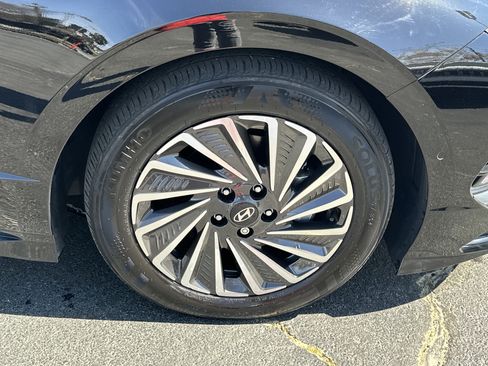 Used 2024 Hyundai Sonata Limited image 14