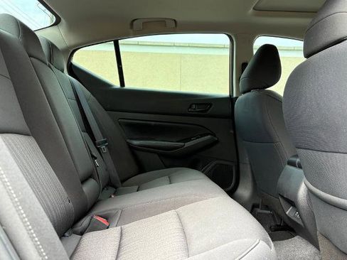 Certified 2023 Nissan Altima 2.5 SV w/ SV Premium Package FWD image 24
