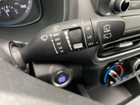 Used 2023 Hyundai Kona SEL image 27