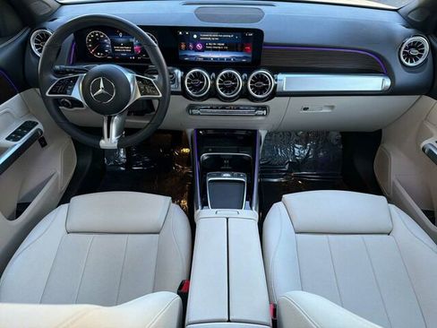 Certified 2025 Mercedes-Benz GLB 250 GLB 250 4D Sport Utility image 17