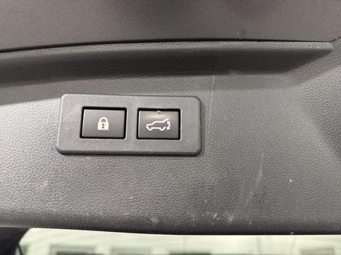 Used 2020 Subaru Outback Touring XT image 23