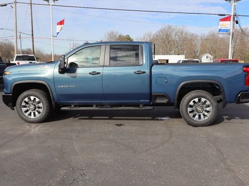New 2026 Chevrolet Silverado 2500 Custom w/ Custom Value Package AWD/4WD image 20