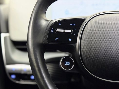 Used 2024 Hyundai Ioniq 5 SEL image 18