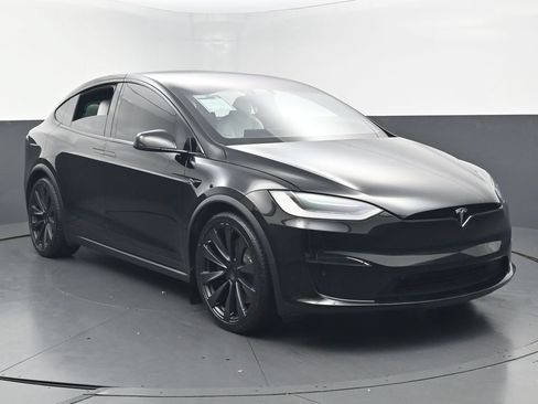 Used 2023 Tesla Model X Plaid AWD/4WD image 2