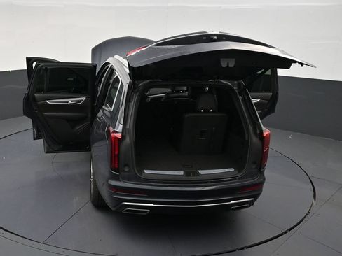Used 2023 Cadillac XT6 Luxury FWD image 24