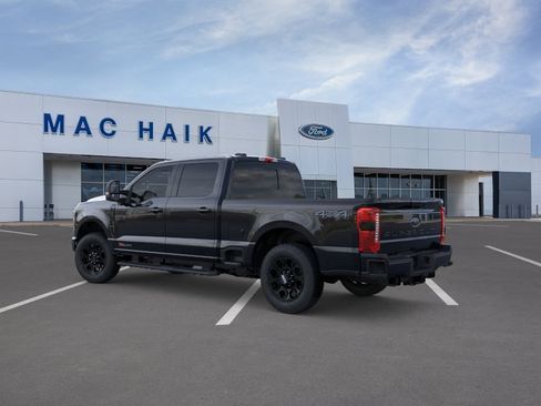 New 2026 Ford F250 Lariat w/ Black Appearance Package AWD/4WD image 4