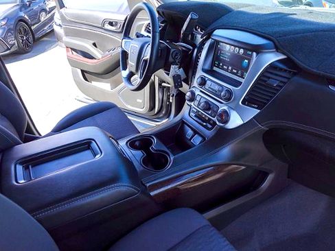 Used 2019 GMC Yukon SLE AWD/4WD image 14