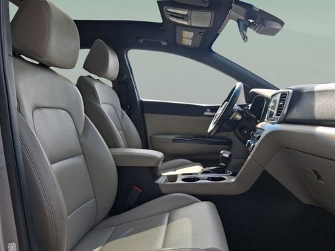 Used 2020 Kia Sportage S w/ S Sunroof Package FWD image 36
