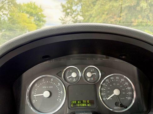 Used 2007 Mercury Montego Luxury FWD image 3